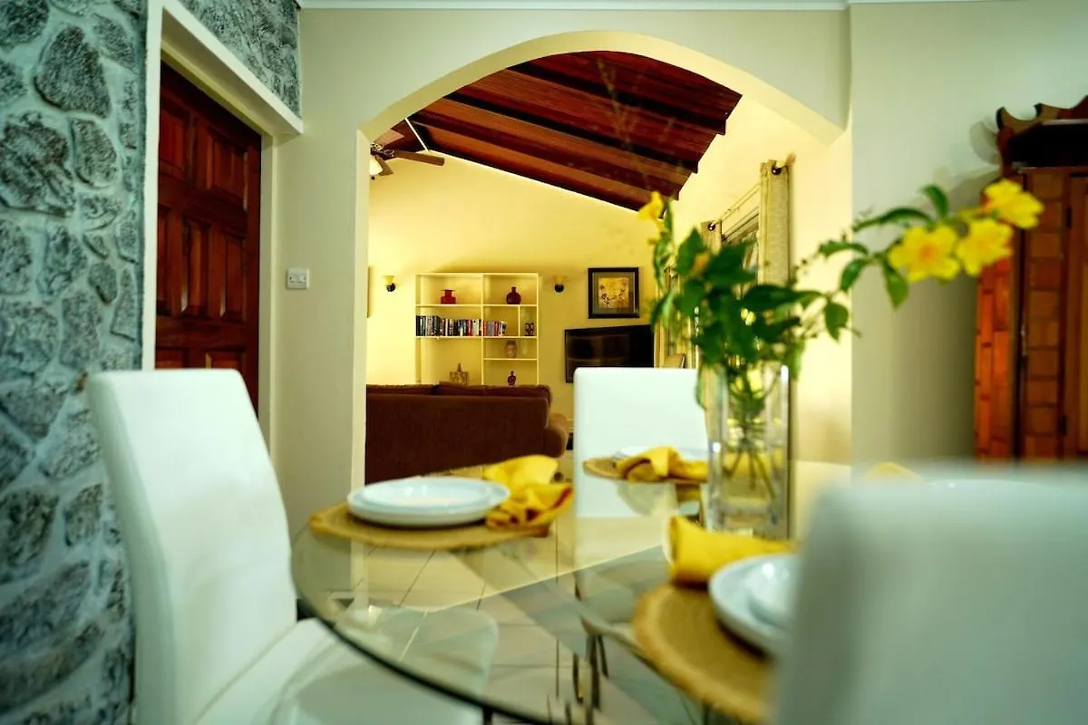 Almarlene House Spacious Home Sea Views Large Pool Cot Cook 그로스 아일릿